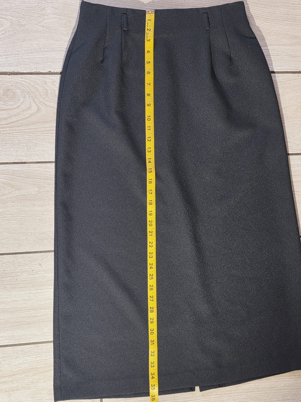Croft & Barrow Classic Black Below-Knee Pencil Skirt (Size 14)
